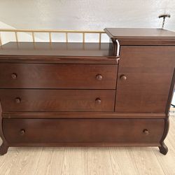 Changing Table (Baby)