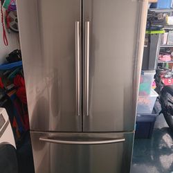 Samsung Washer, Dryer & Refrigerator - Lightly Used
