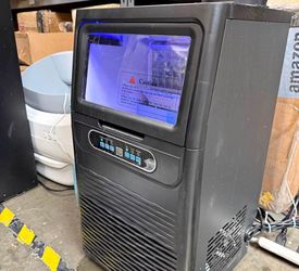 Ice Machine, 20Lbs Storag