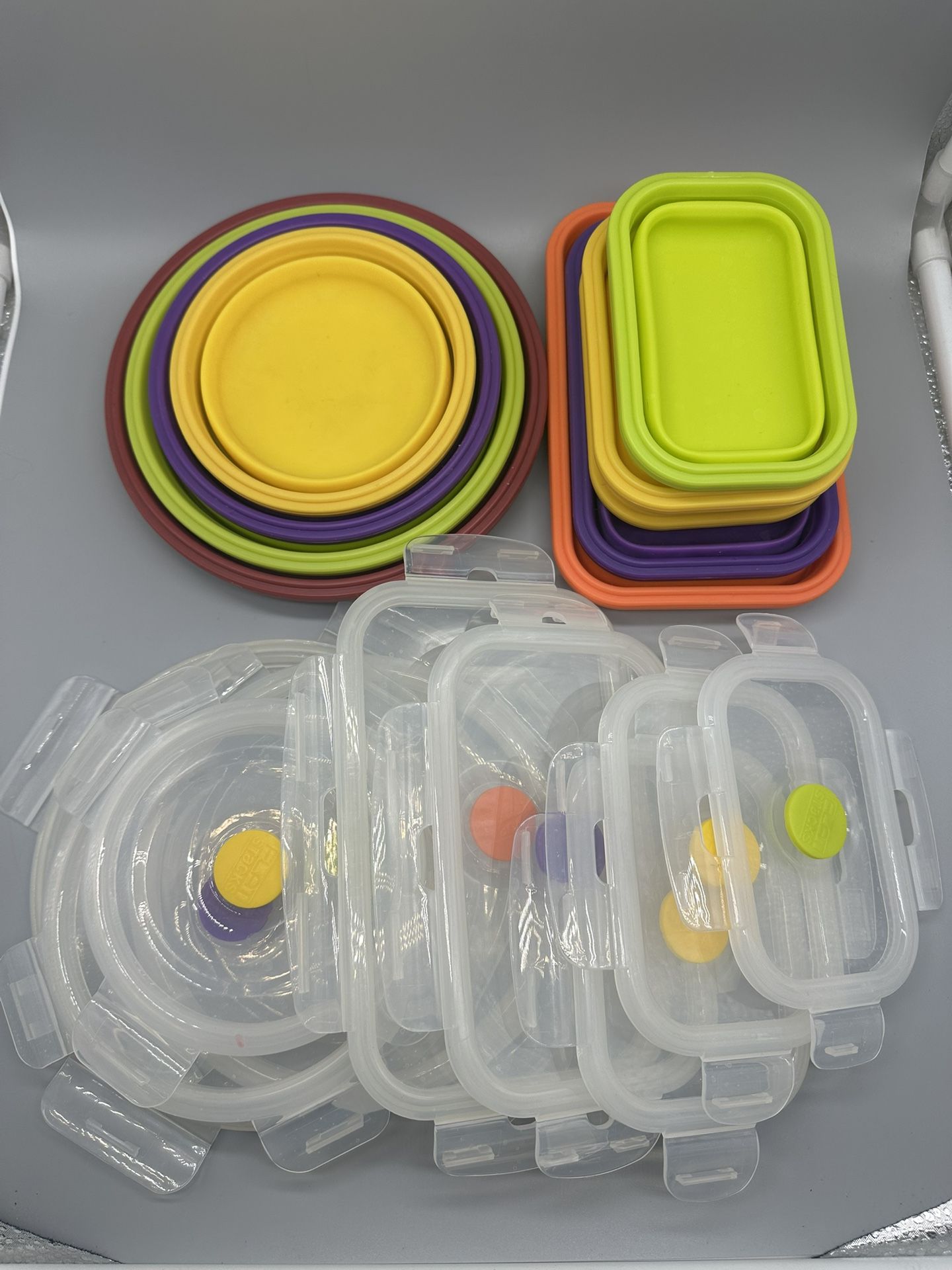 Lot of 9 Flat Stacks Tupperware Flatout Food Storage Containers for ...