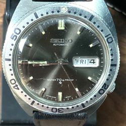 Seiko 6106-8100 Sports Diver Watch