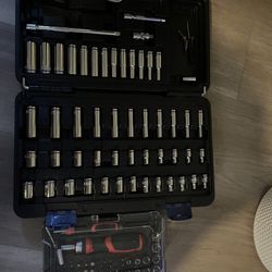 Complete Tool Set. 
