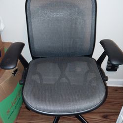 Knoll Mesh Office Chair