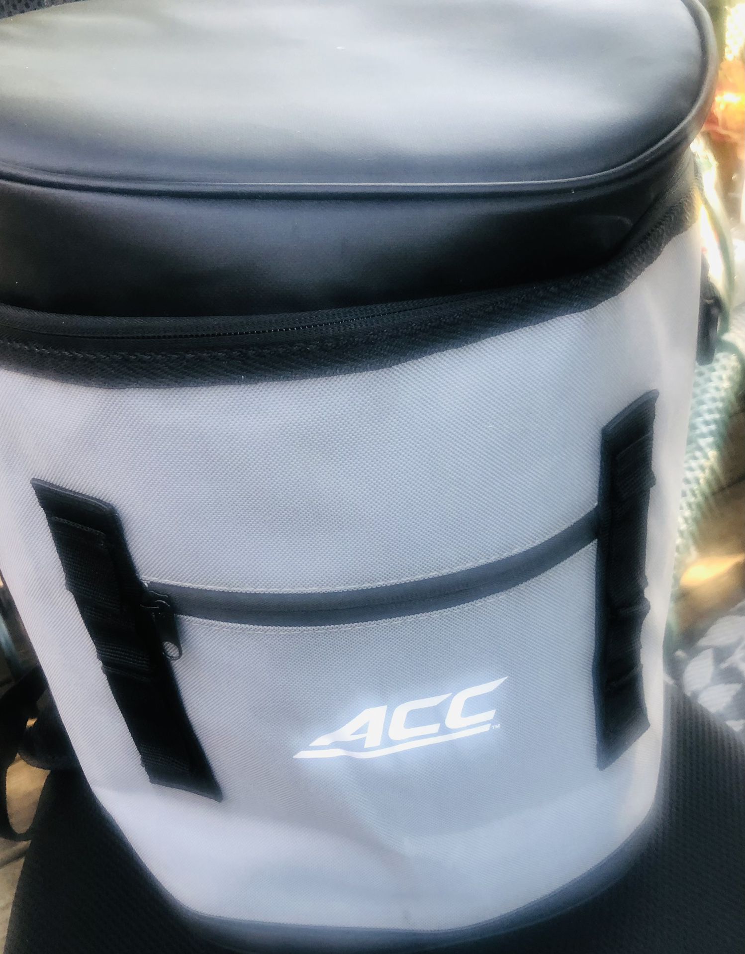 ACC  Backpack  Insulated  Cooler  Holds 20  Cans  Pop Beer Ect