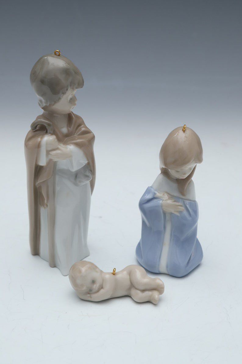 Lladro Retired Figurine