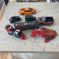 Lot Of 7 Cars And Trucks 