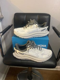 Hoka Kawana 2/ Size 9.5D Men’s $95