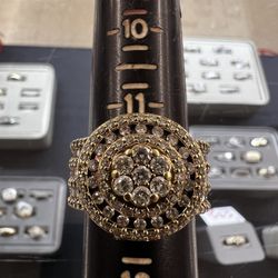 14k Cluster Diamond Ring