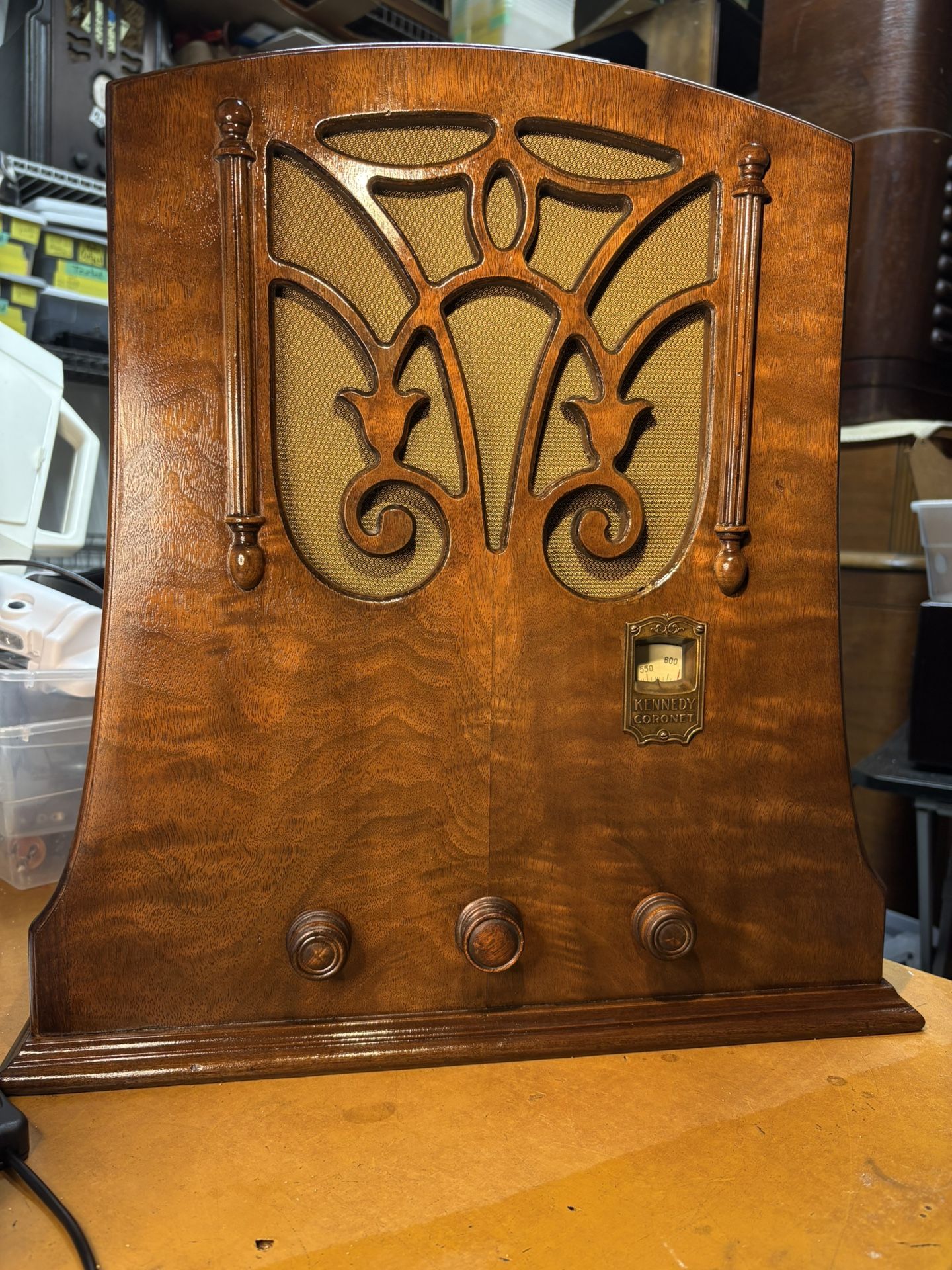 KENNEDY CORONET 42 1931 Tube Radio