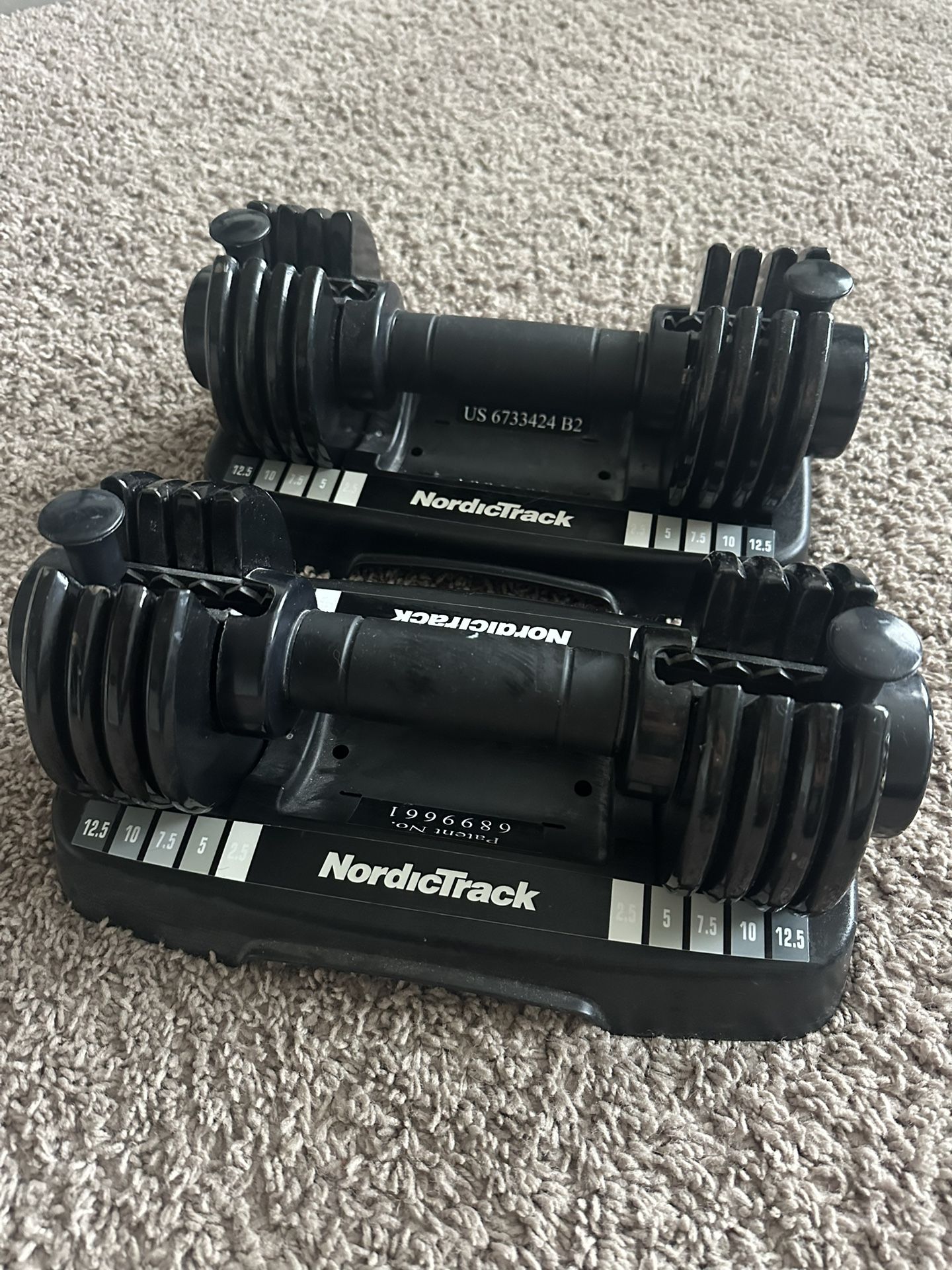 NordicTrack Select-a-Weight Adjustable Dumbbells