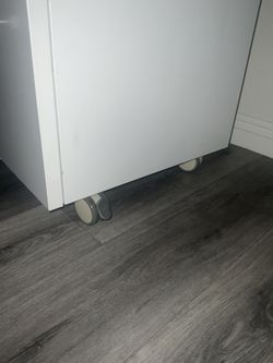 2 Drawer Metal Cabinet on Wheels (No key for lock)