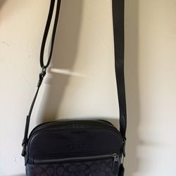 COACH BAG FOR MEN