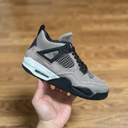 Nike Air Jordan Retro 4 Taupe Haze Size 5Y