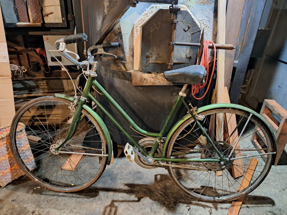 Schwinn 1971 Ladies Cruiser