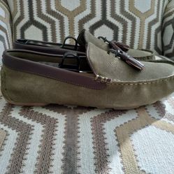 Men's Uggs Driving Loafers Size 9