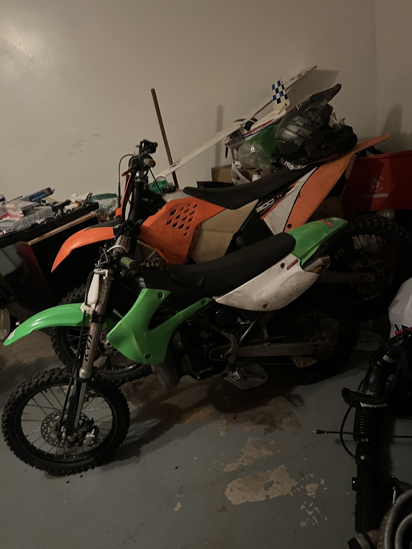 2010 Ktm 300 Xc & 2010 Kx 85