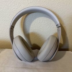 Beats Stupio Pro Headphones 