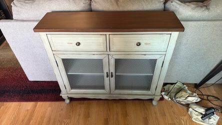 Farmhouse Console Cabinet with Mesh Doors