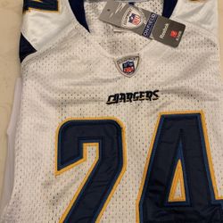 CHARGERS MATHEW Jersey  Size Medium (10 - 12) Kids CHARGERS 24 Size 14-16 kids 15.00 Each 