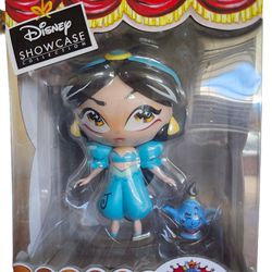 Disney Showcase The World of Miss Mindy Aladdin Jasmine With Genie Vinyl Figure