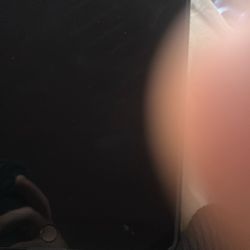 Apple iPad 9th Generation WiFi Only Comes With Charger And A Cover 