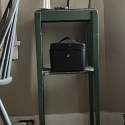 Vintage Green Stand