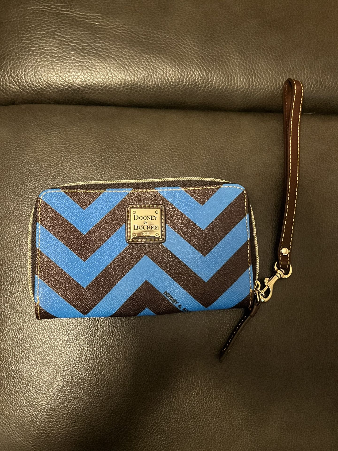 Dooney & Bourke Wallet