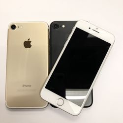 Apple iPhone 7 32gb unlocked , sold with store warranty and receipt | Each 