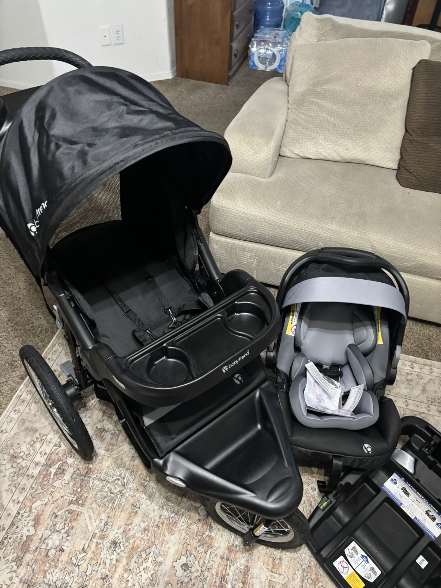 NEW! Baby Trend Expedition Travel system