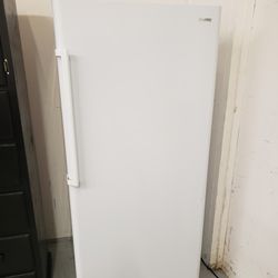 Danby Upright Freezer 17 Cu Ft.