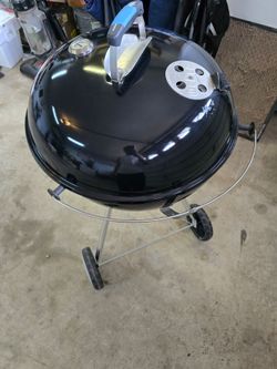 Weber original Kettle premium Charcoal Grill