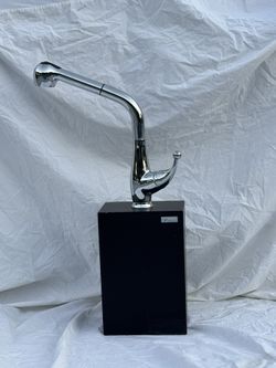 Dawn Single-Lever Pull-Out Spray Kitchen Faucet