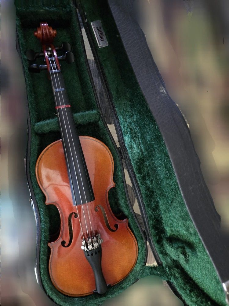 Violin- Nagoya Suzuki: Model220 Sz 1/8 (1980)