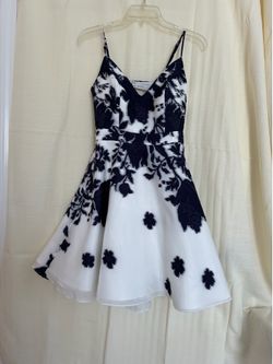 Luxurious Xscape Dress. Like New