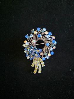 Broach or pendant 1940s