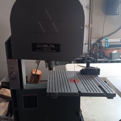 Delta Band Saw - 12"