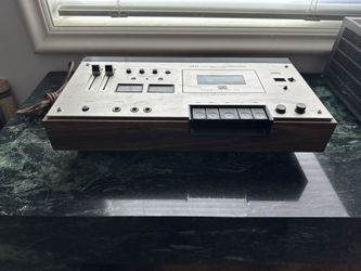 Vintage Cassette Deck AKAI 
