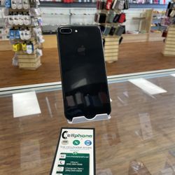 iPhone 8 + UNLOCKED🔓