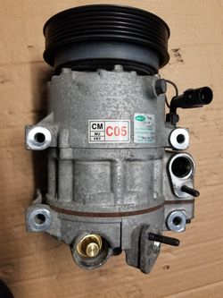 USED AC COMPRESOR FOR KIA SORENTO