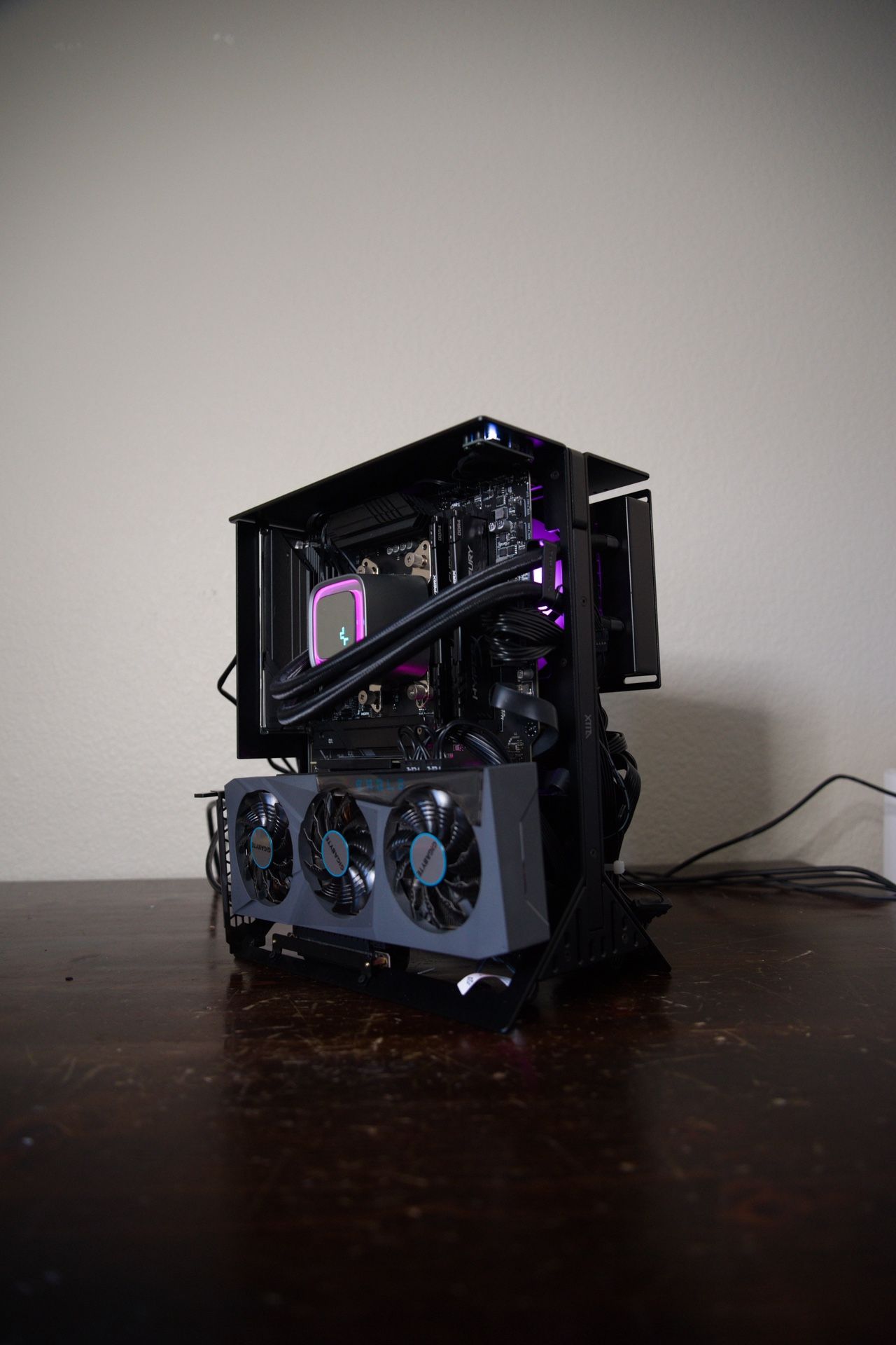Gaming PC | Ryzen 7 3700x | RTX 3060 Ti | 16GB DDR4 | 1TB SSD | Windows 11 | WiFi