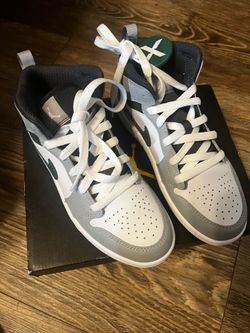 Jordan 1 Mid Light Smoke Grey(PS) (2022)