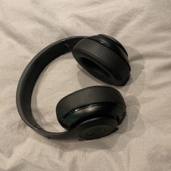 Beats Studio 2 Wireless Headphones