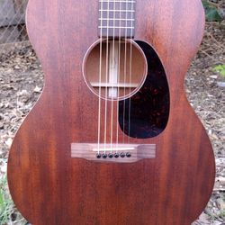 Martin 000-15M Acoustic Guitar + case - Mahogany 