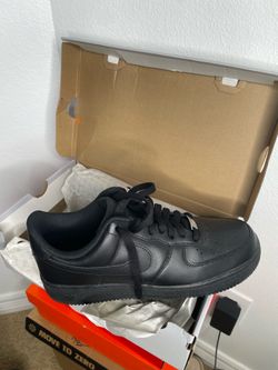 Black air force ones size9.5
