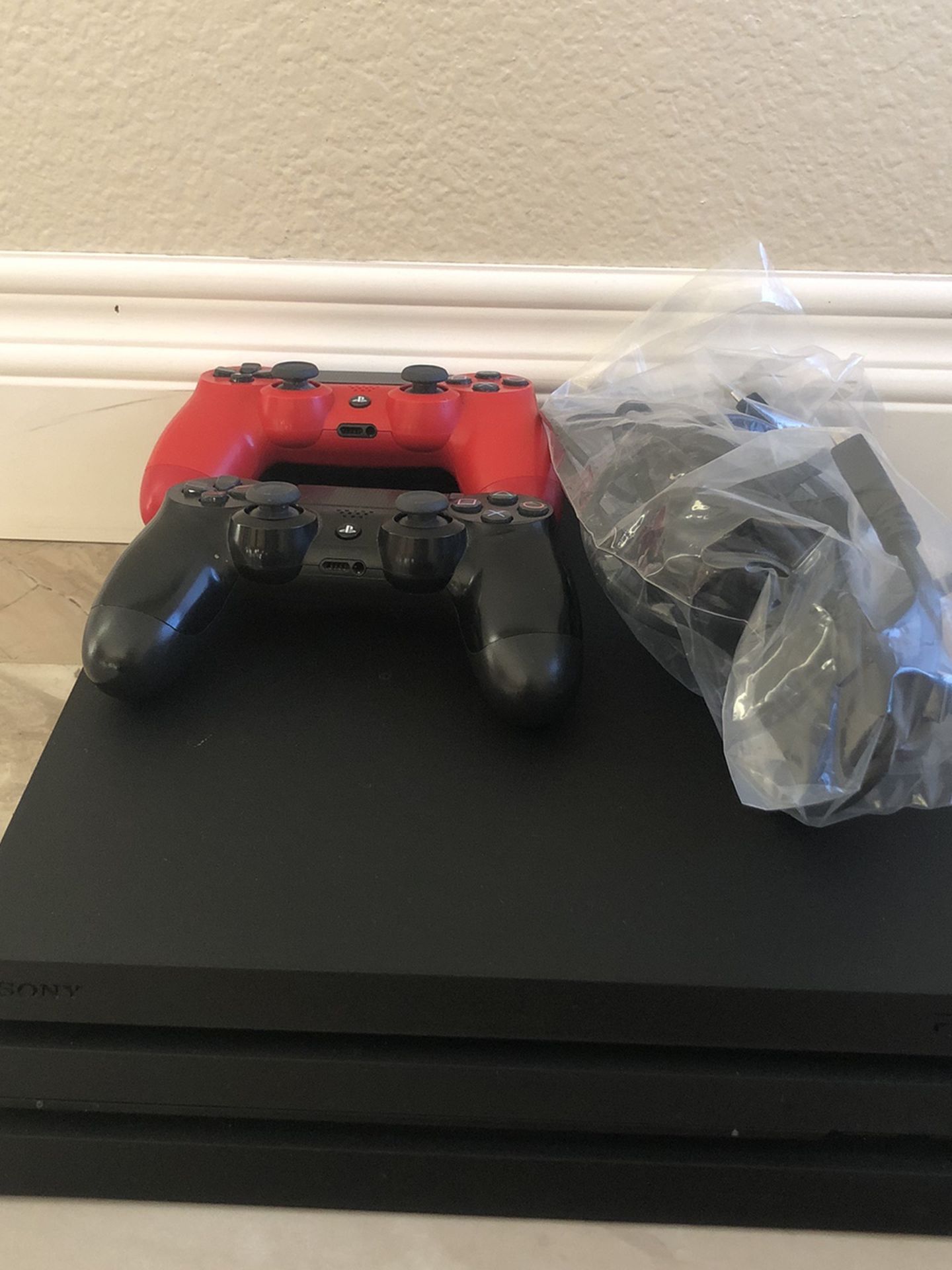 Ps4 Pro 1tb with games and controller
