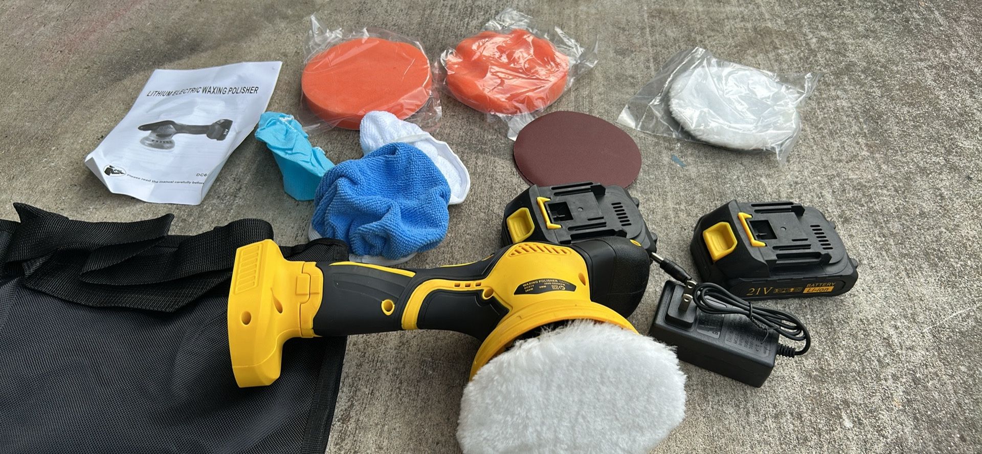 Car Polishing With 2 Battery And Charger Plus Accessories Bran New 