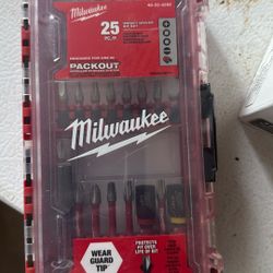 Milwaukee 25 Impact Bit Driver Set