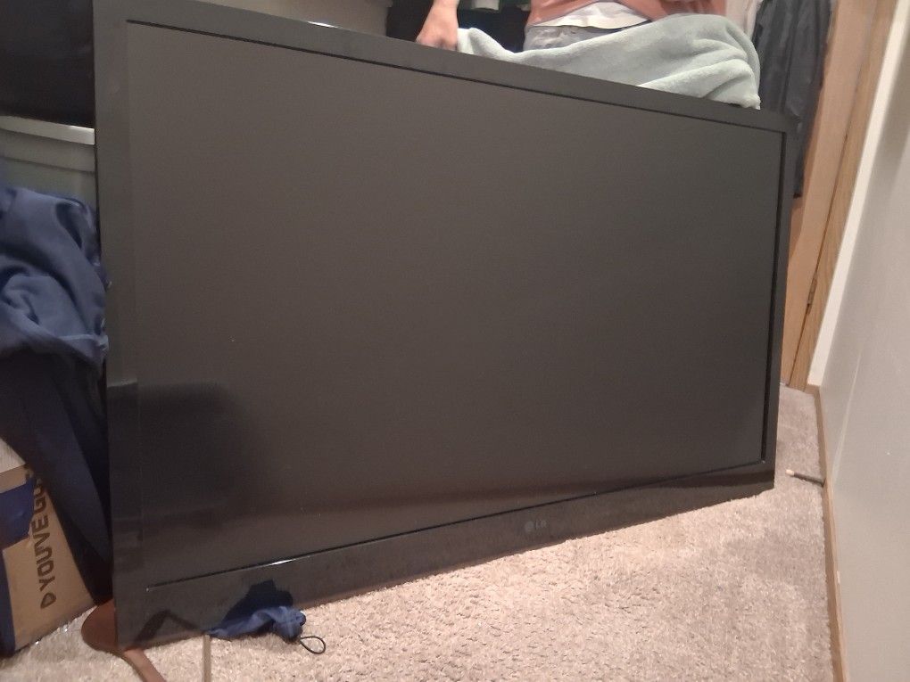 55" LG Big Screen TV