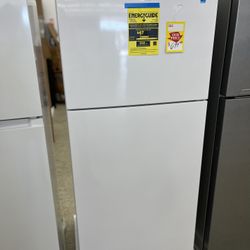 New Top Freezer Refrigerador White Color 