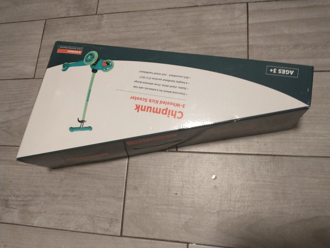 Retrospec Chipmunk 3-Wheel Kick Scooter For Kids, Toddlers, Girls And Boys With